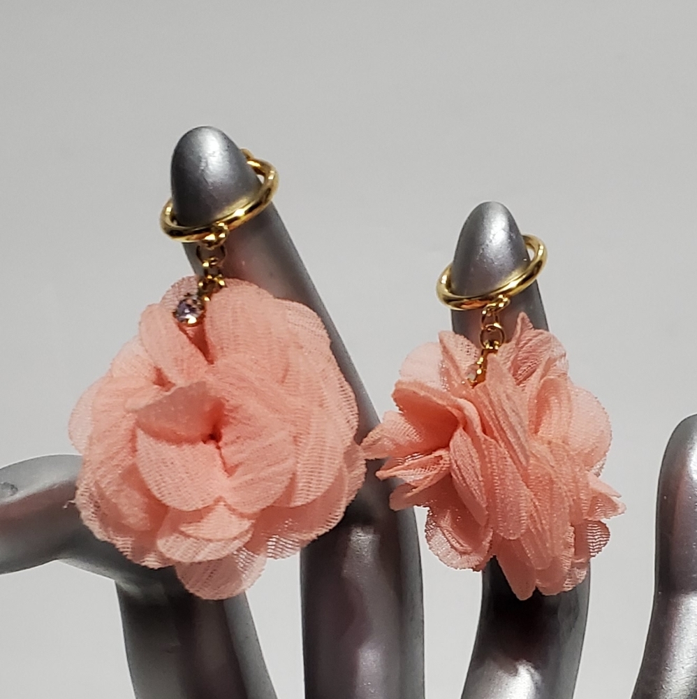 Peach Flower Dangling Earrings